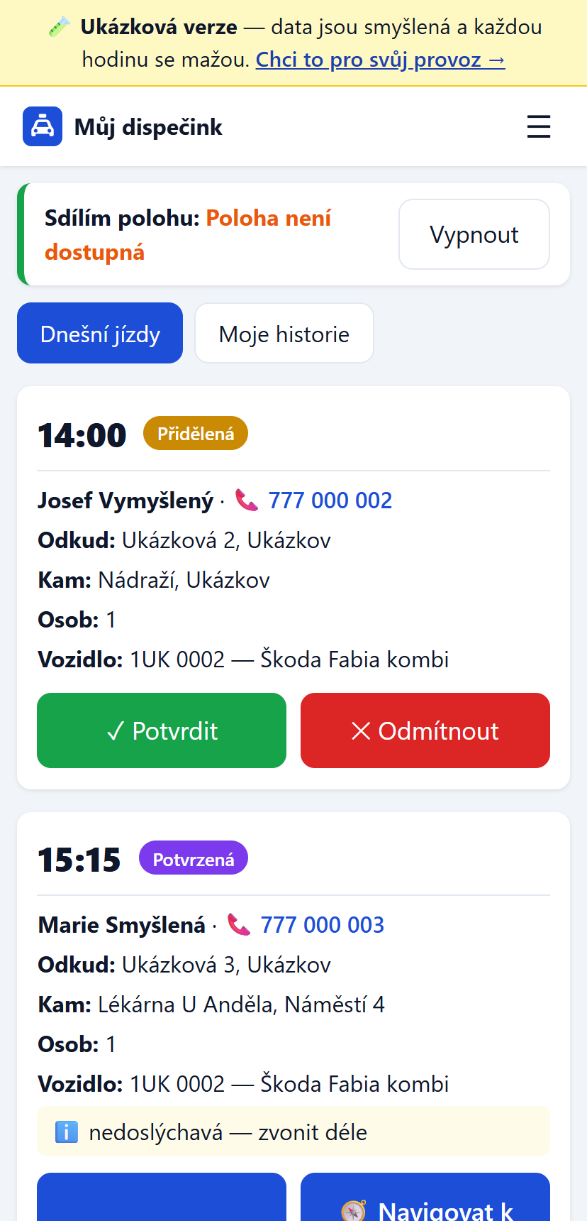 Telefon řidiče — velká tlačítka, potvrzení jízdy